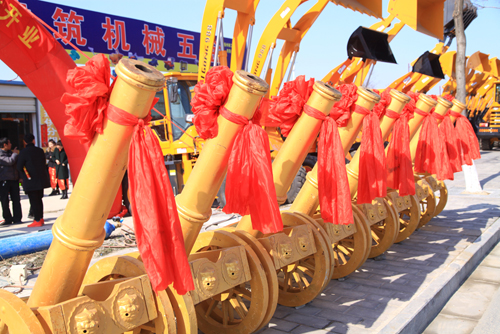热烈庆祝JIANGNAN.COM（中国）有限公司盐城销售公司开业大吉